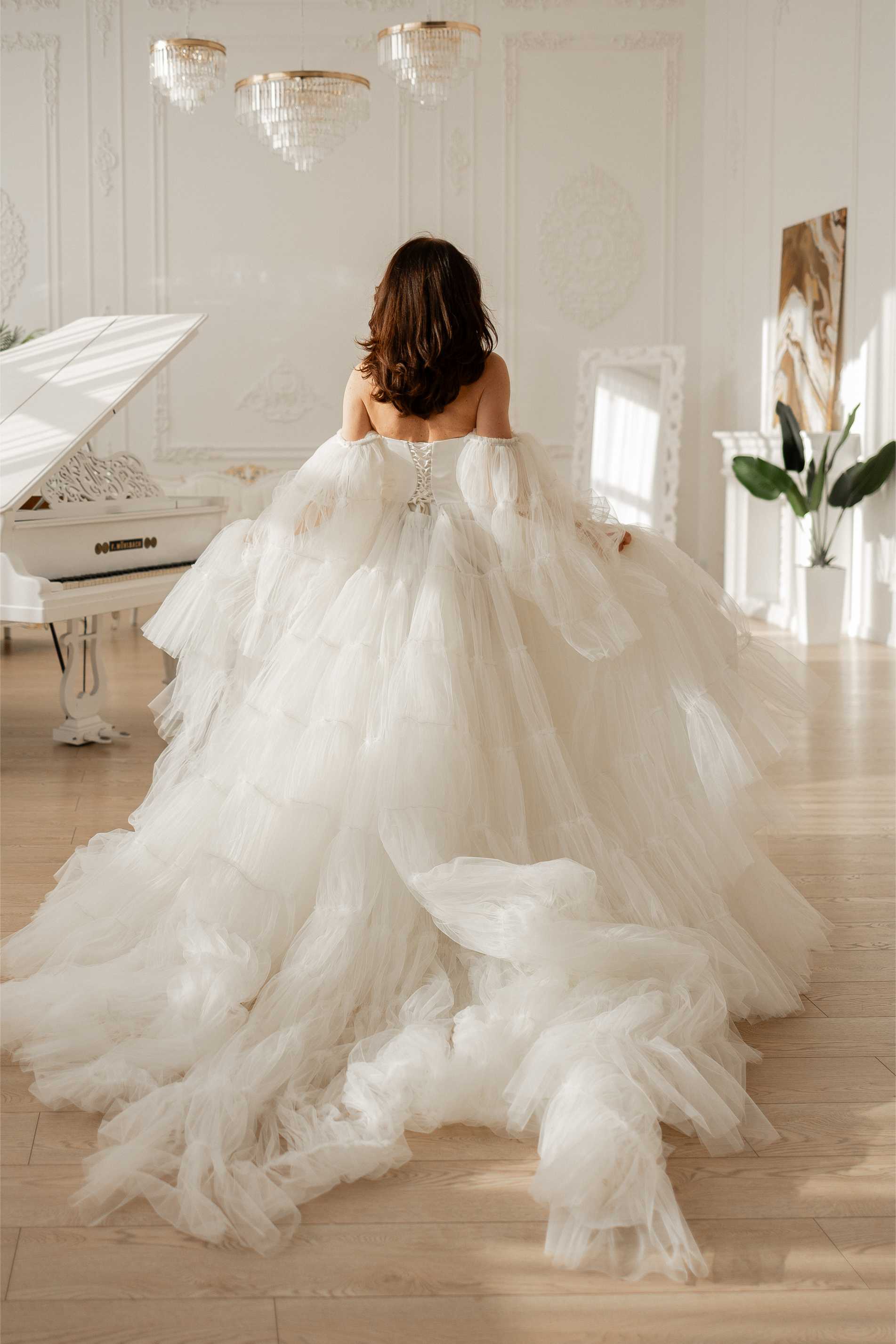 Bridal White Ruffle Wedding Dress, Tiered Tulle Wedding Dress with train Off White / XXL Bridal White Ruffle Wedding Dress, Tiered Tulle Wedding Dress with train Off White / XXL