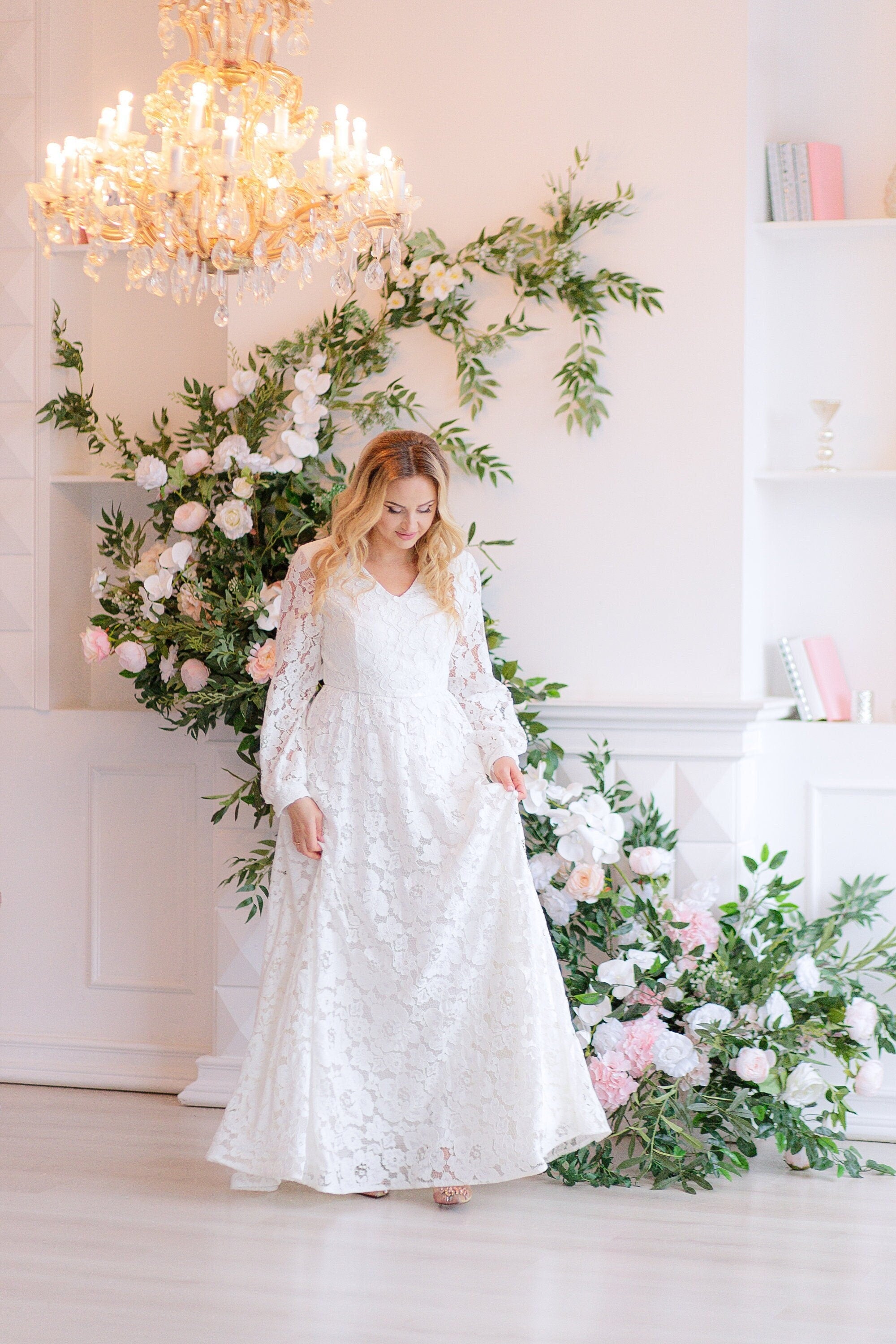 Modest Wedding Dress With Long Sleeves, A Line Wedding Lace Dress, Boho Wedding Dress, Off White Maxi Dress, Simple Fall Wedding Dress M