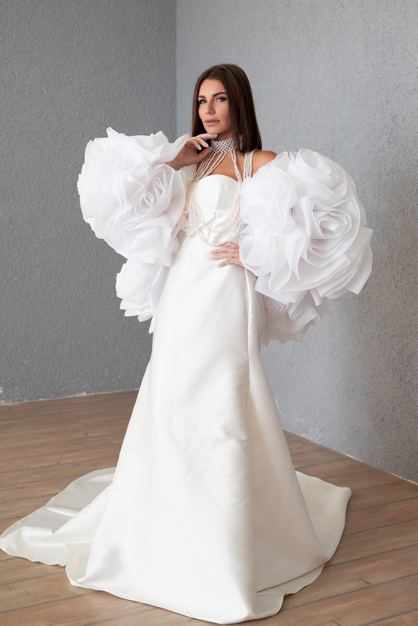 Shop White Bridal Cape With 3D Flowers, Volumetric Floral Organza Wedding Cape, Statement Couture Gown, Luxury Gala Cloak,Detachable Cape,Goddess - Shop White Bridal Cape With 3D Flowers, Volumetric Floral Organza Wedding Cape, Statement Couture Gown, Luxury Gala Cloak,Detachable Cape,Goddess -