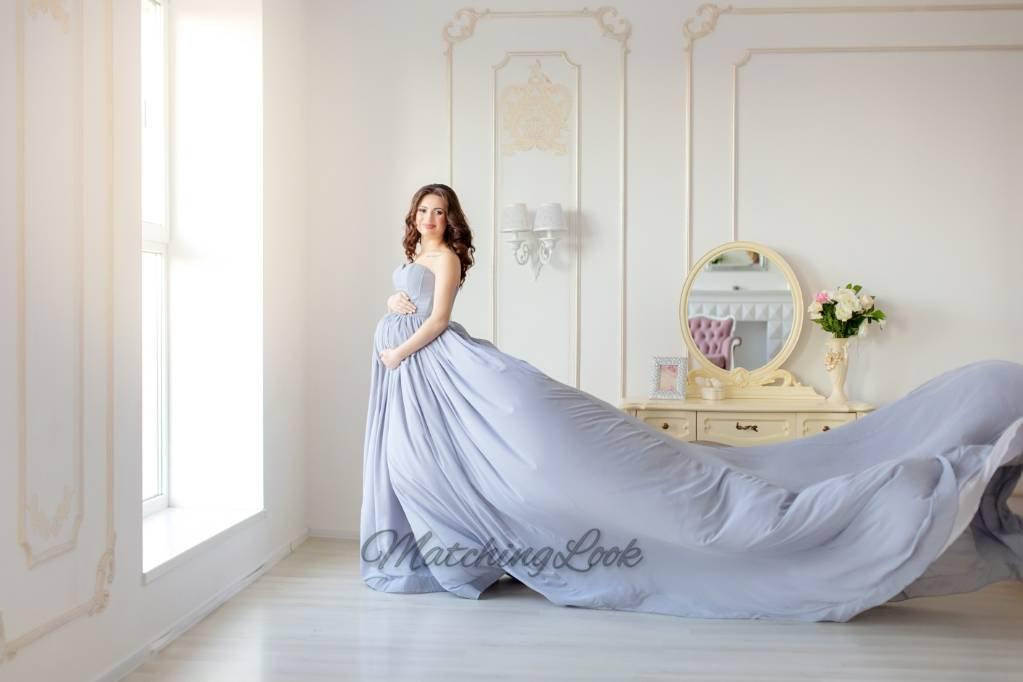 Long chiffon dress with shop train
