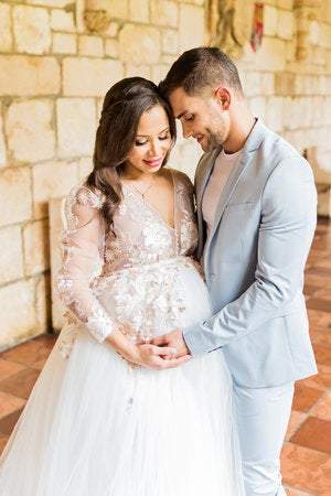 Discover more than 144 maternity shoot gowns latest