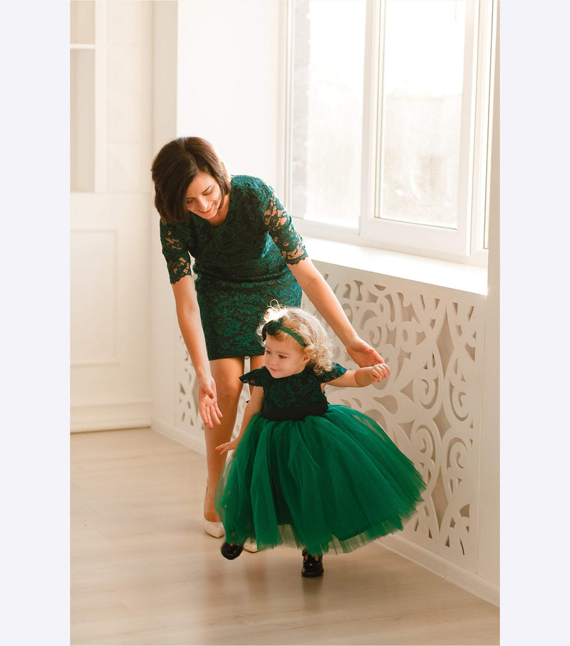 green emerald velvet dress Bébé Emerald Reverie Tutu Dress Evergreen / 12-18 Months / Shell: (Knitted Fabric 100% Cotton, Net Fabric 100% Nylon) Lining: (Woven Fabric 100% main image 0