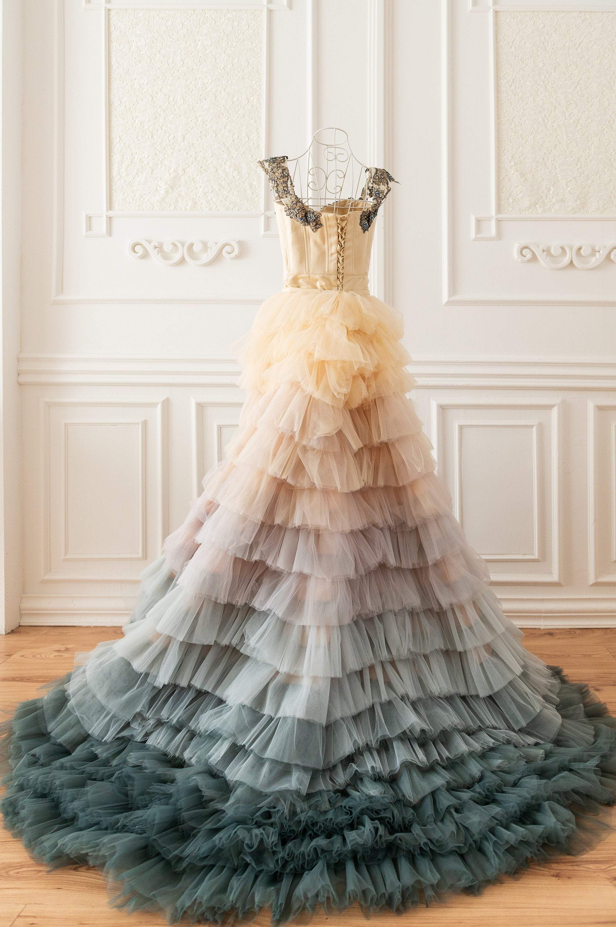 Matchinglook Ombre Wedding Dress