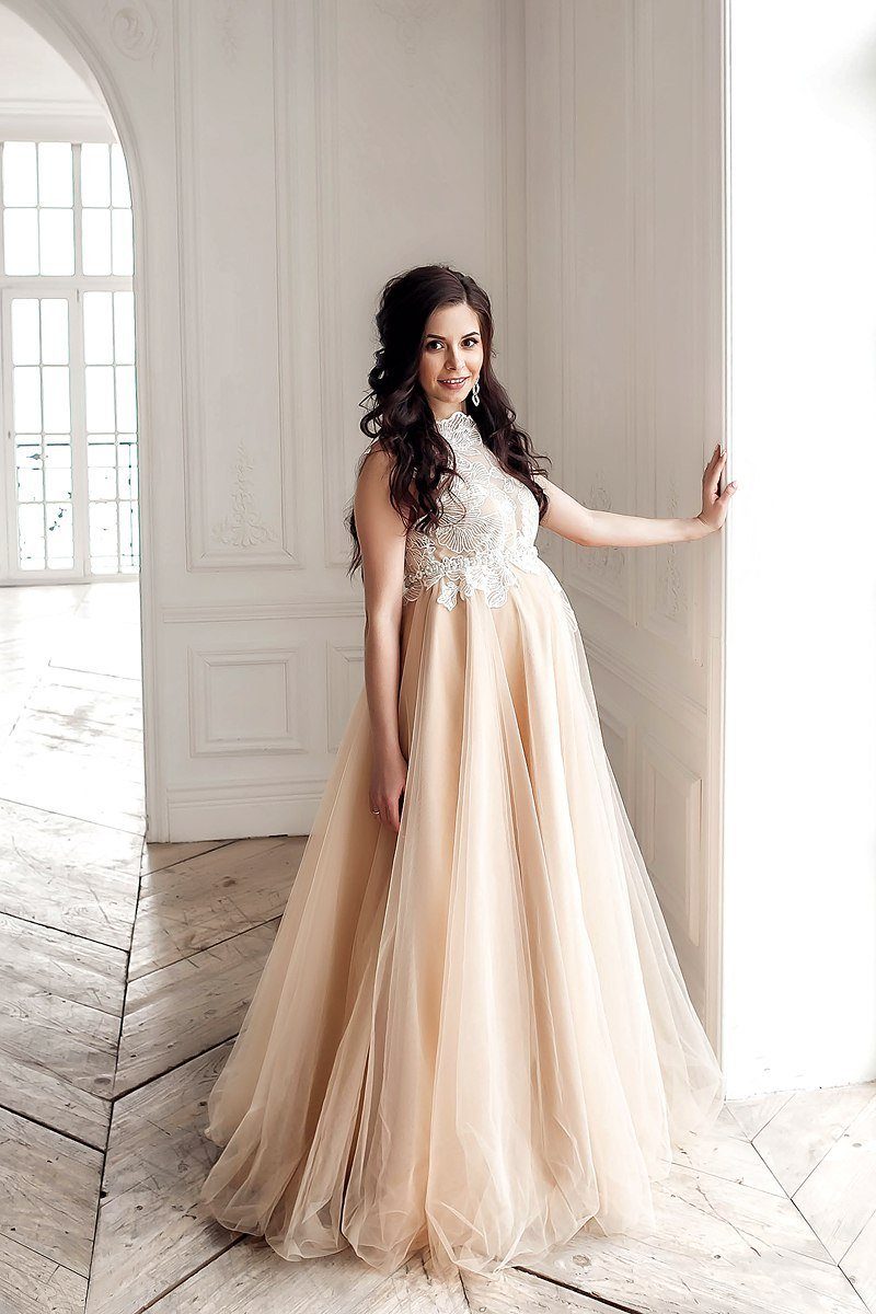 Tan and white lace dress new arrivals
